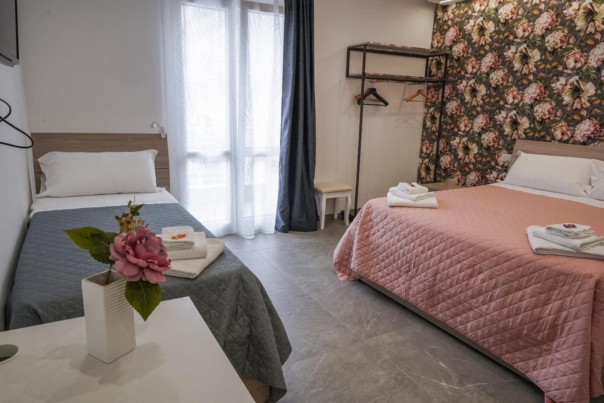 La Peonia B&B Ragusa Bagian luar foto