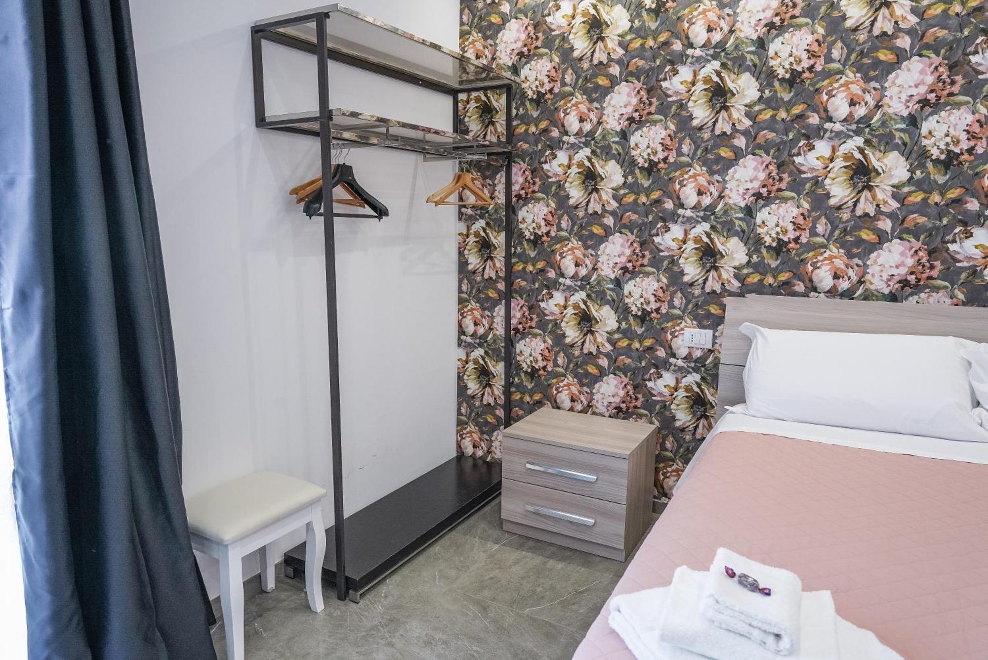 La Peonia B&B Ragusa Bagian luar foto