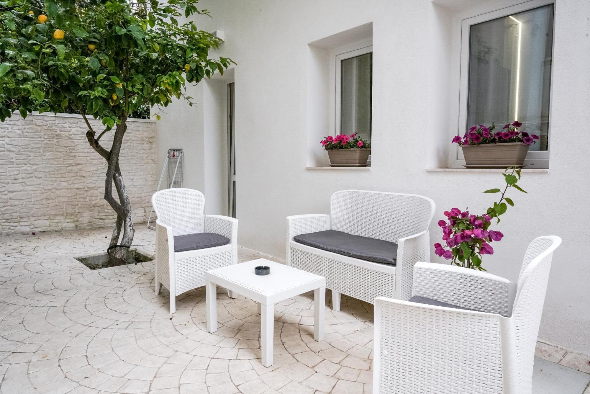La Peonia B&B Ragusa Bagian luar foto