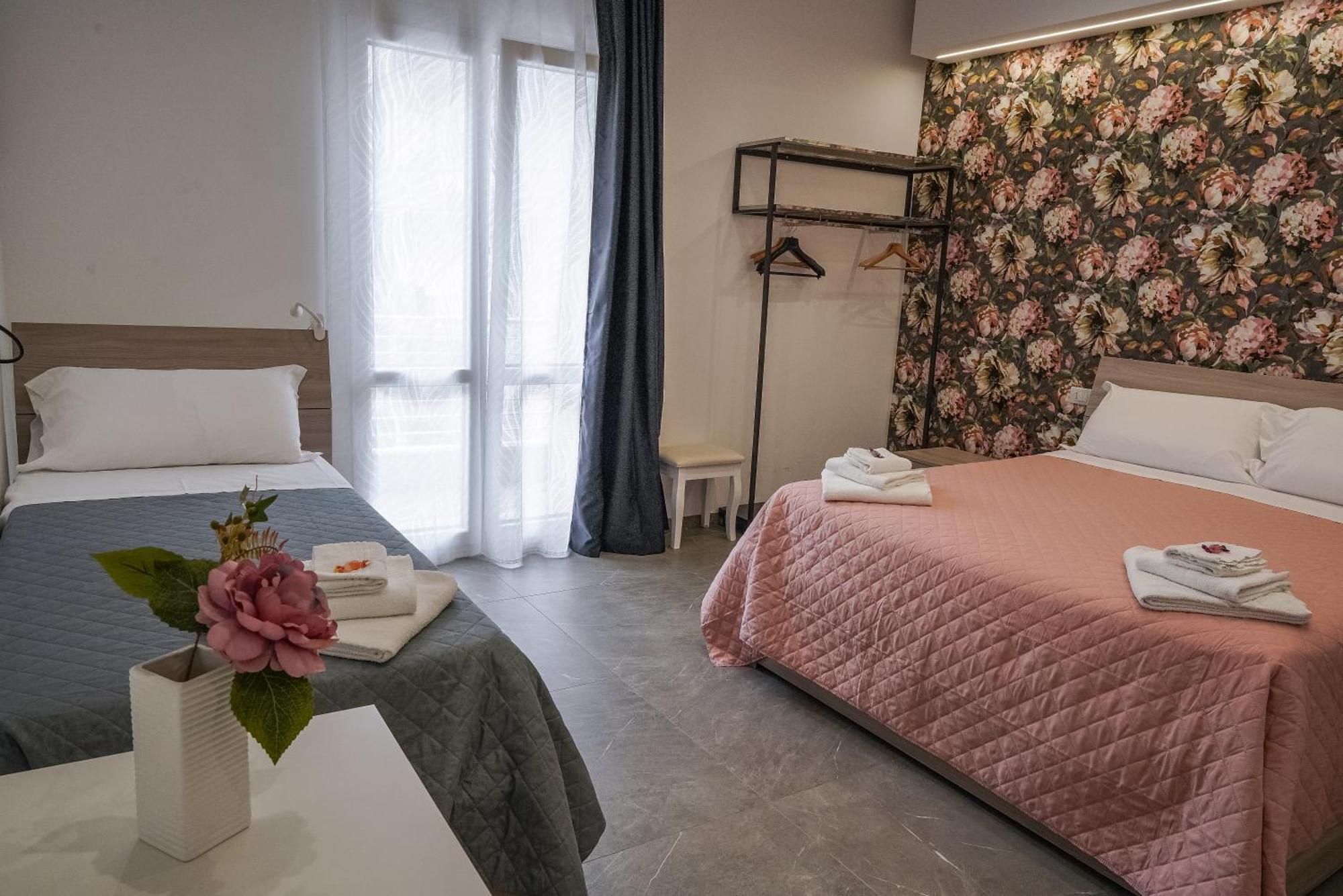 La Peonia B&B Ragusa Bagian luar foto